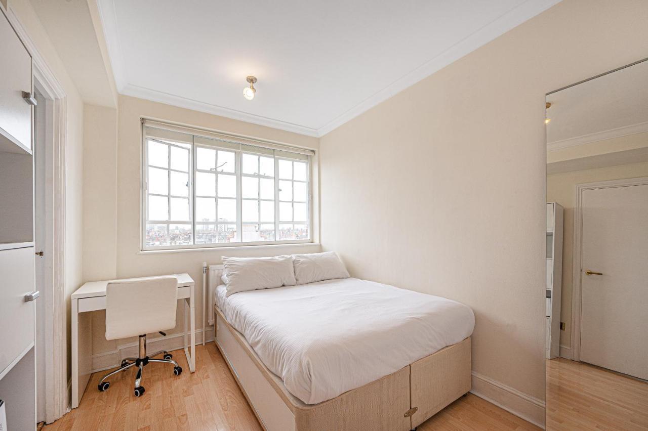 South Kensington Excellent Location Studio At Chelsea Cloister Hotel Londra Dış mekan fotoğraf
